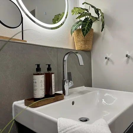 Apartment Mel&bens Modern Oak-apartments Fuer Bis Zu 12 Personen